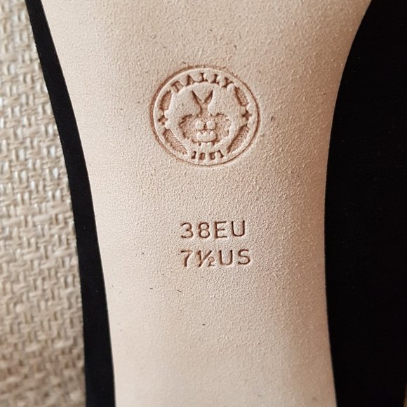 BALLY Black Suede Heels with Hidden Platform (size 7.5 US / 38 EU) - Picture 9 of 11